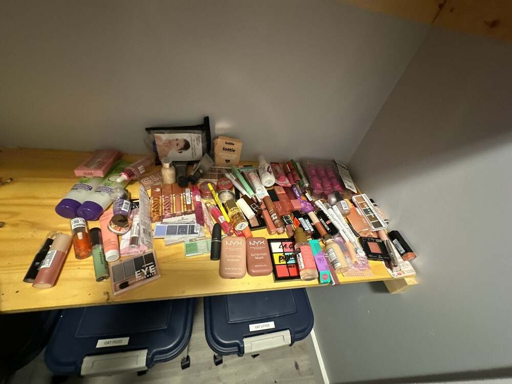 Large Assorted Makeup Beauty Product Lot Tarte Covergirl, revlon etc